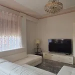 Spazioso In Centro Citta * Σαν Μπενεντέτο ντελ Τρόντο