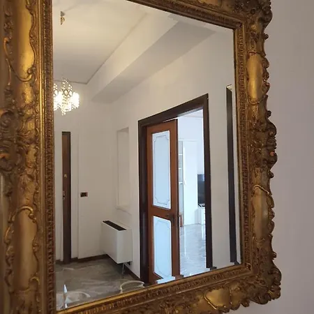 Spazioso In Centro Citta *