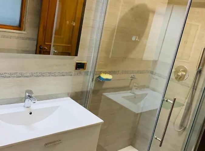 Spazioso In Centro Citta Appartement *