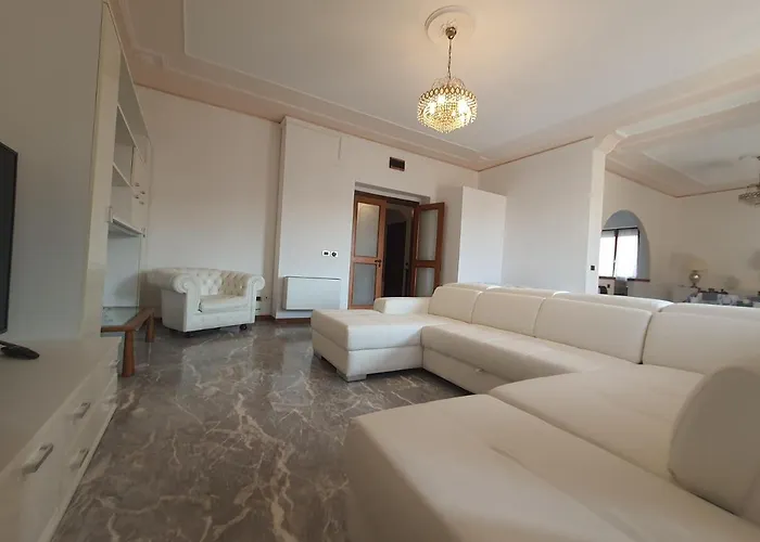 Spazioso In Centro Citta