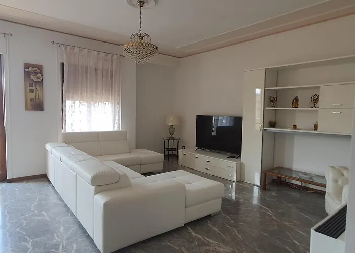 Spazioso In Centro Citta Appartement *